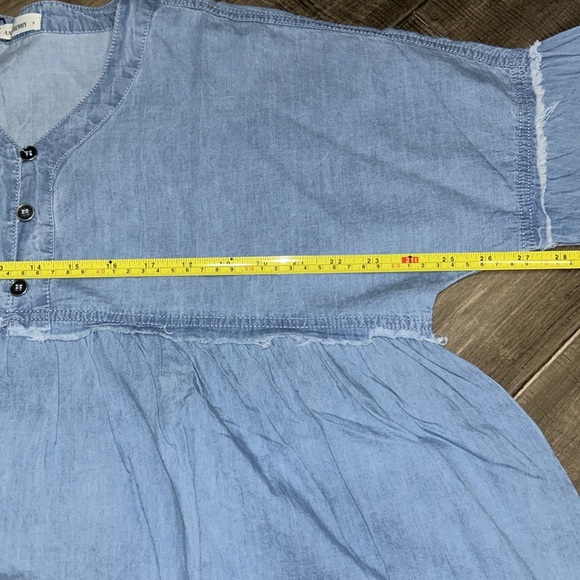 New ANDTHEWHY blouse medium - Picture 6 of 7